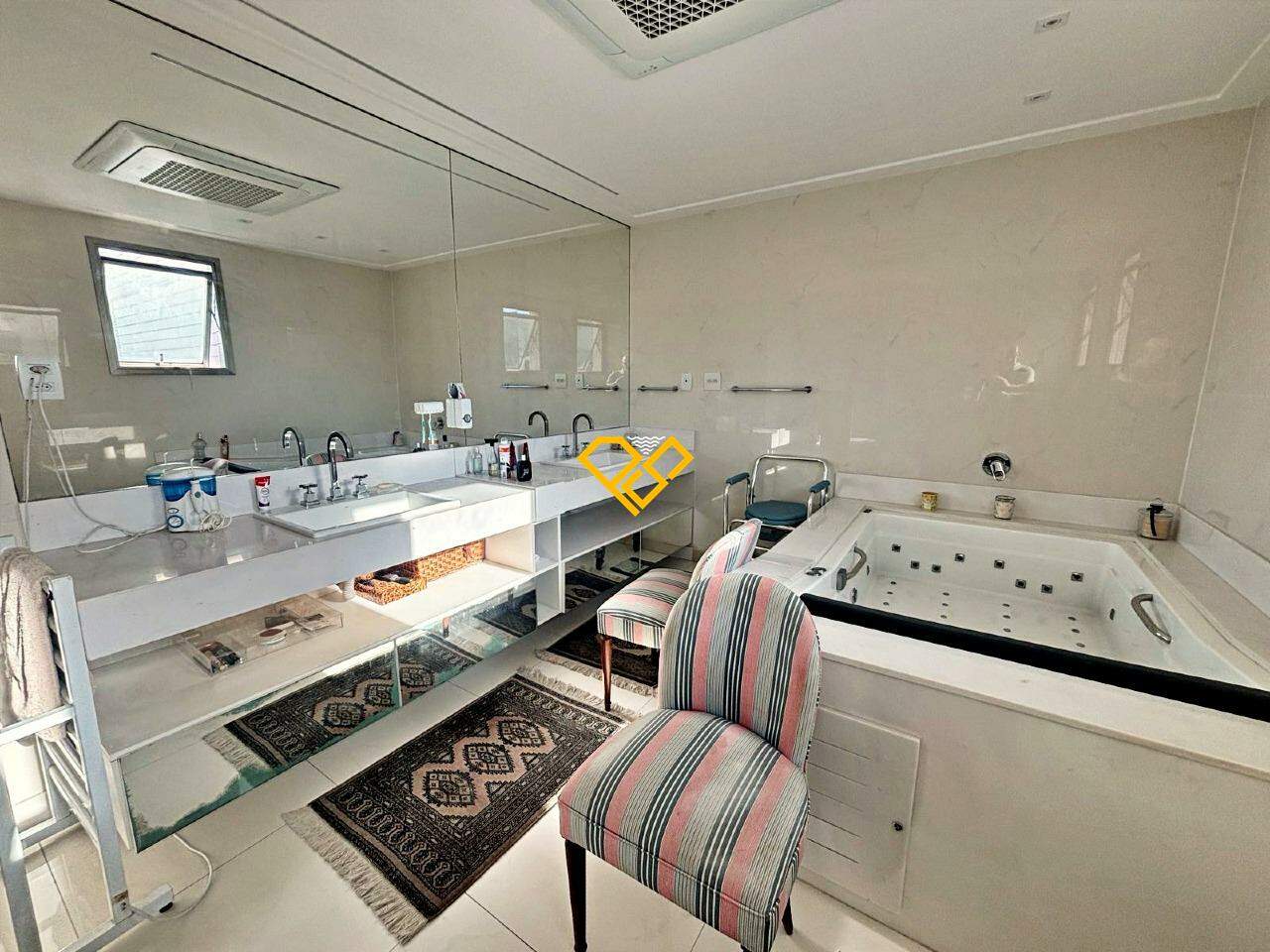 Apartamento à venda no Ponta da Praia: Wc suíte 1