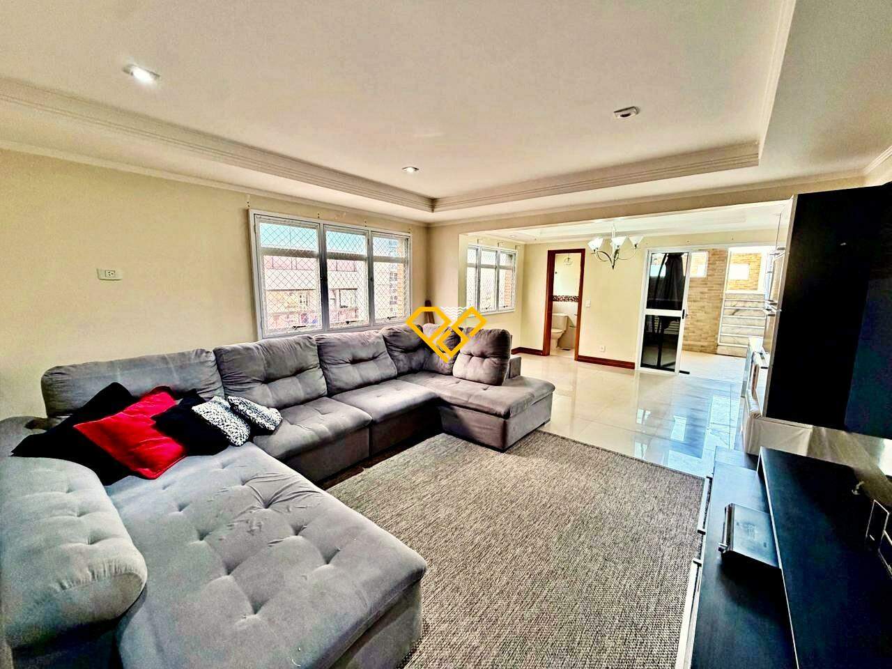 Cobertura à venda no Embaré: Sala