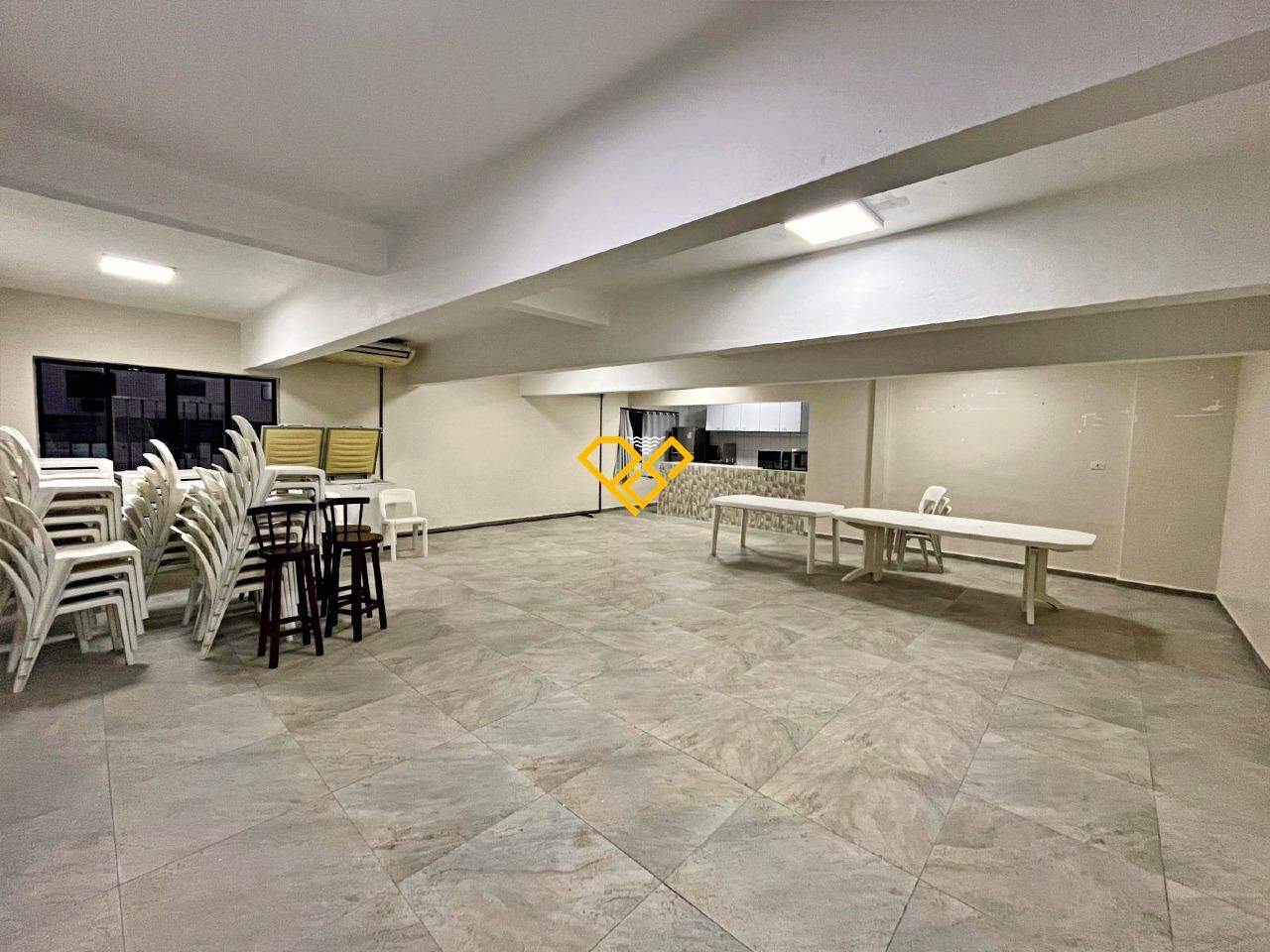 Apartamento à venda no Campo Grande: Lazer - salão de festas