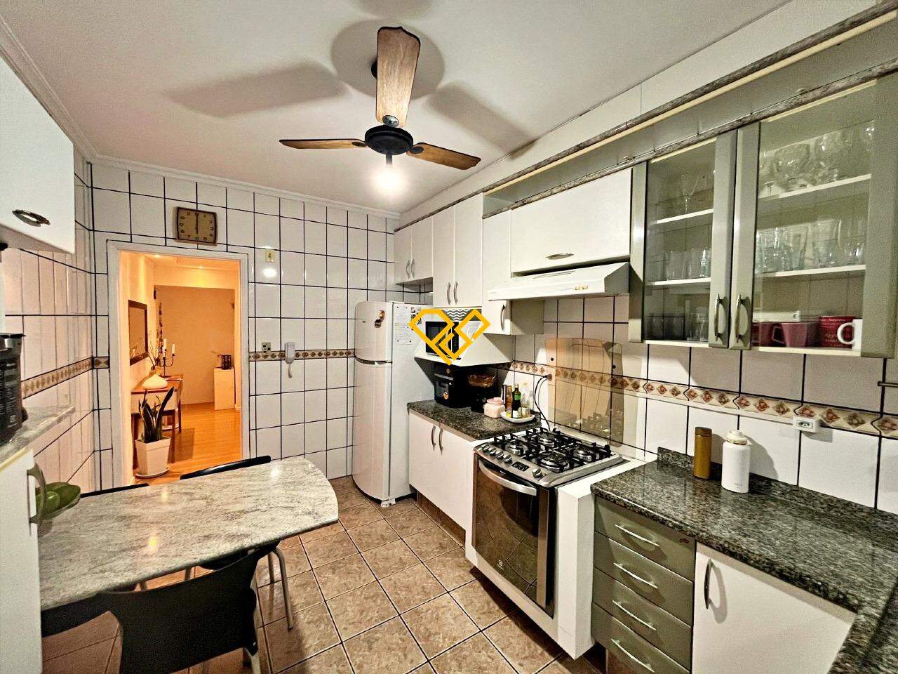 Apartamento à venda no Campo Grande: Cozinha