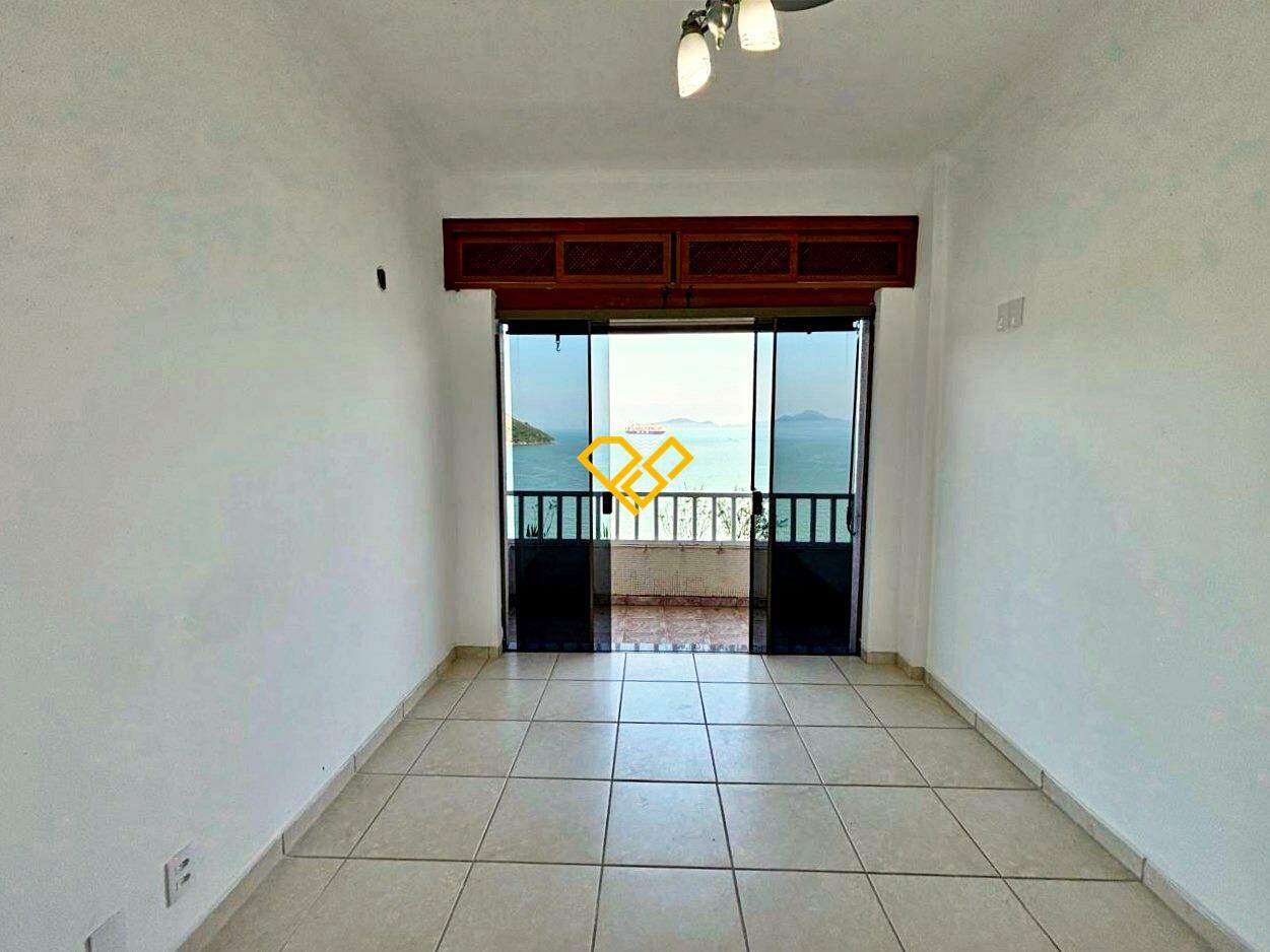 Apartamento para aluguel no Ponta da Praia: Dormitório