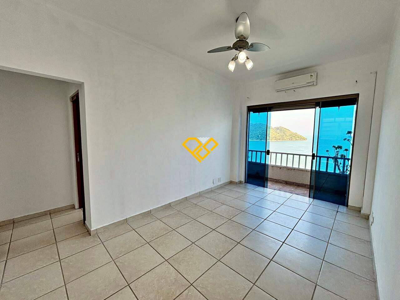 Apartamento para aluguel no Ponta da Praia: Sala