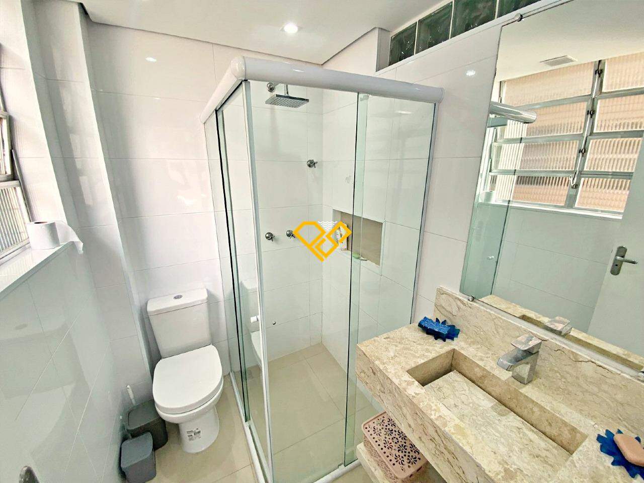 Apartamento à venda no José Menino: Wc suíte