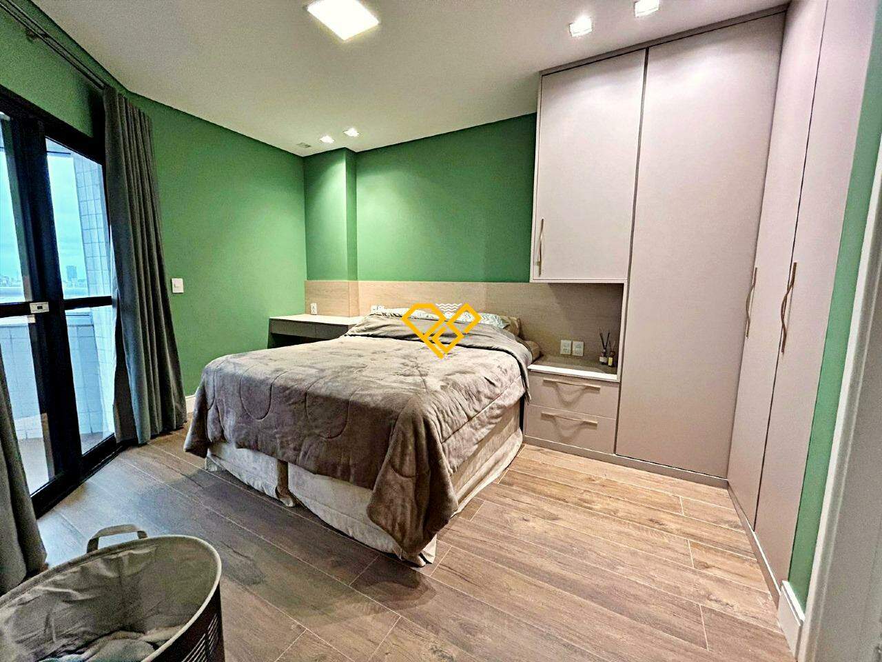Apartamento para aluguel no Boqueirão: Dormitório - suíte