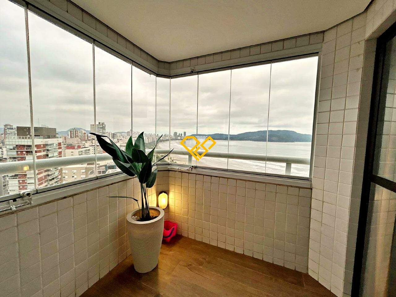 Apartamento para aluguel no Boqueirão: Varanda