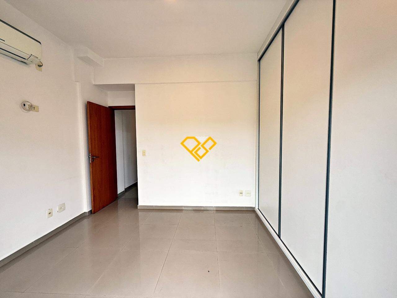 Apartamento à venda no Encruzilhada: Dormitório 1