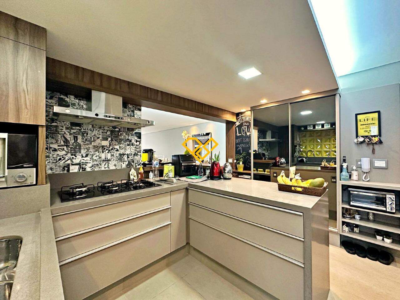 Apartamento à venda no Aparecida: Cozinha