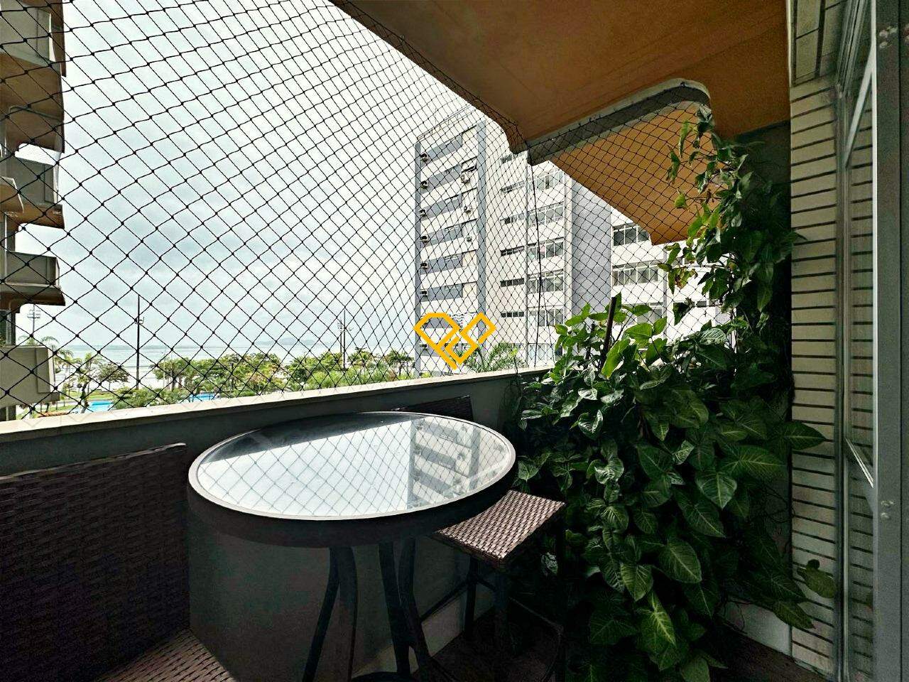 Apartamento à venda no Aparecida: Varanda