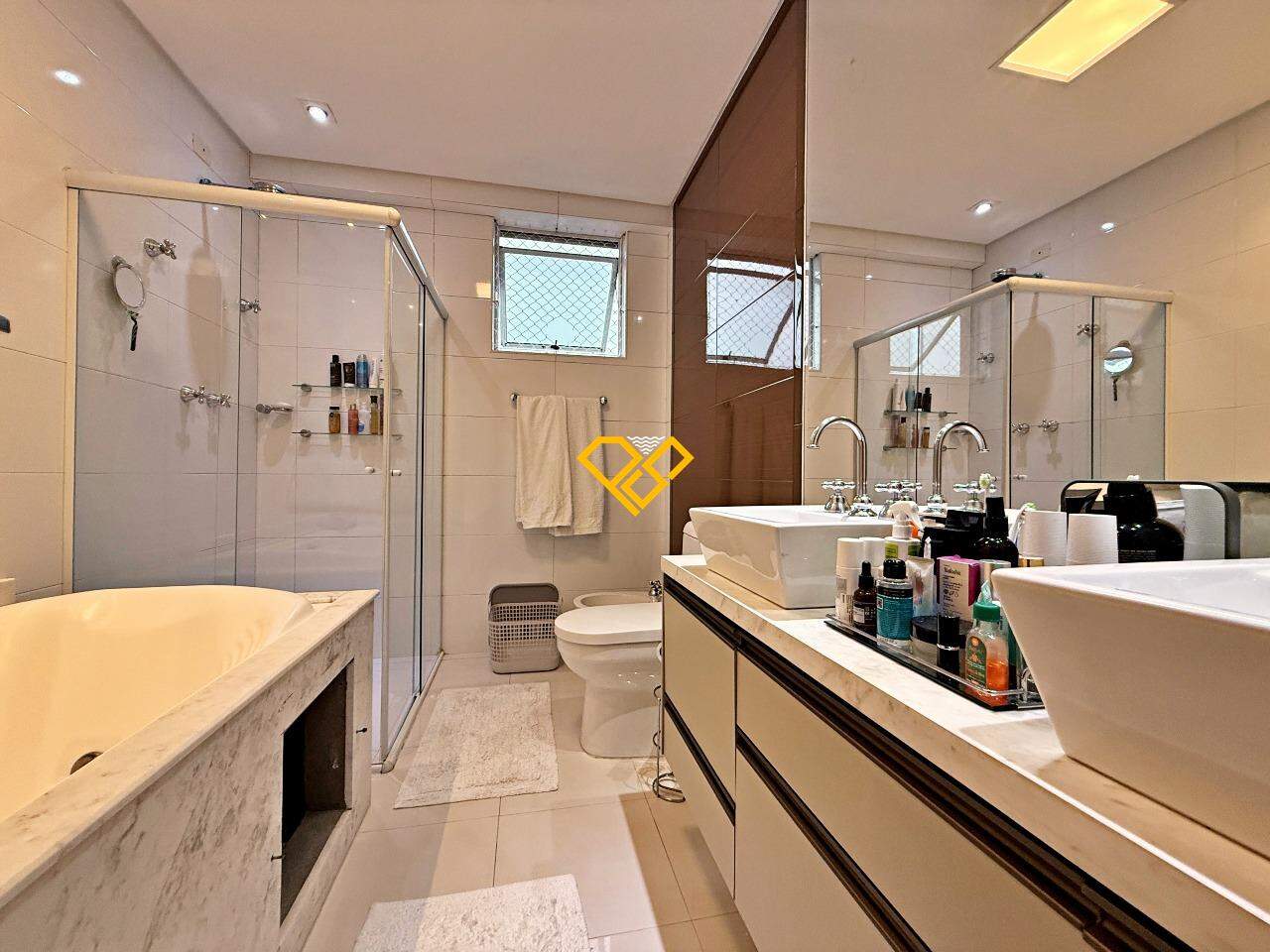 Apartamento para aluguel no Boqueirão: Wc suíte