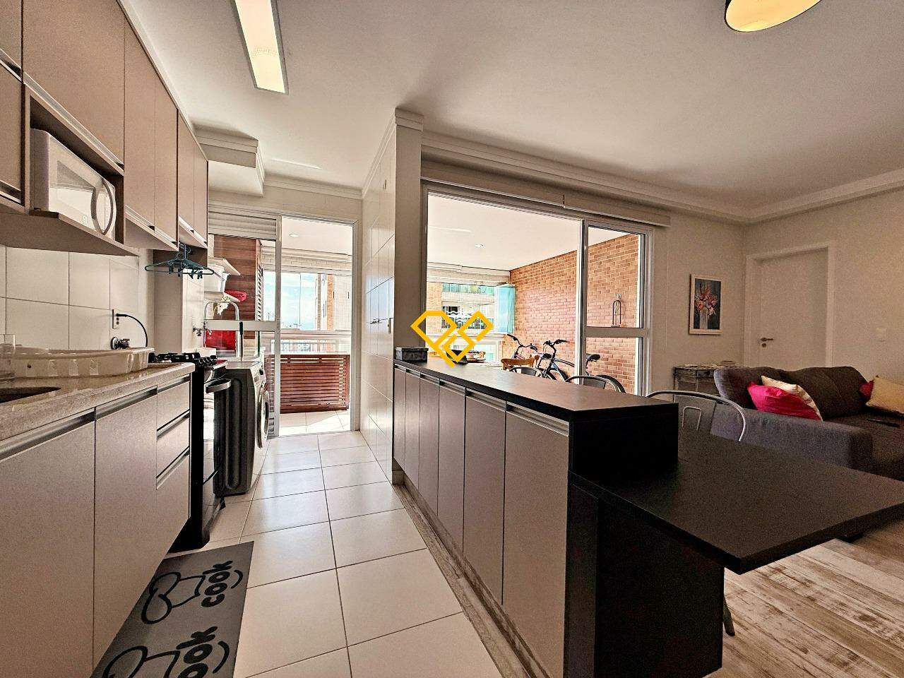 Apartamento para aluguel no Ponta da Praia: Cozinha