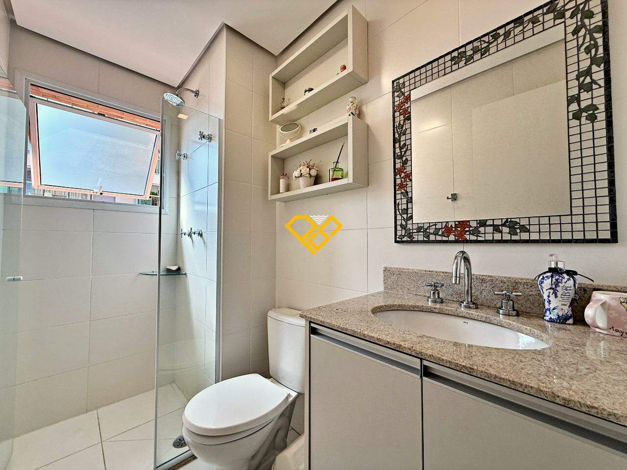 Apartamento para aluguel no Ponta da Praia: Wc suíte