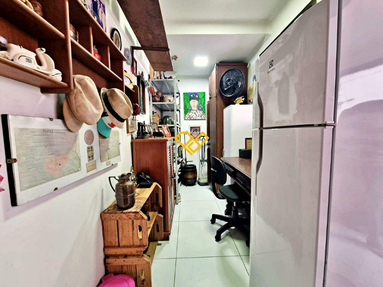 Apartamento à venda no Embaré: Dependência