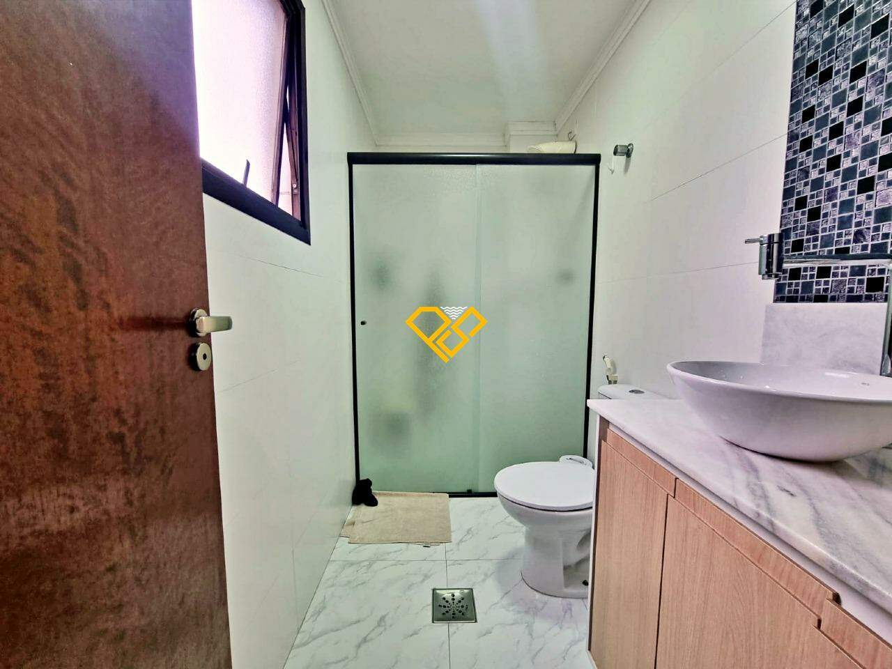Apartamento à venda no Embaré: Wc suíte 2