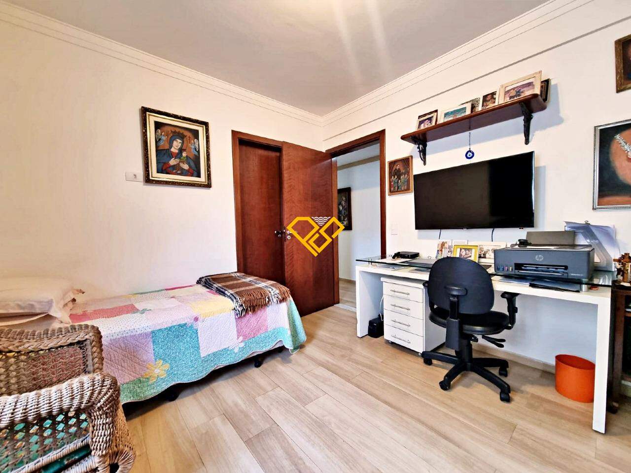 Apartamento à venda no Embaré: Dormitório 4 - suíte americana