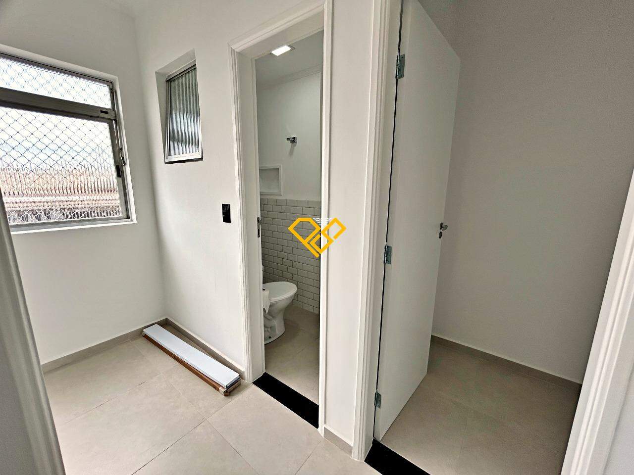 Apartamento à venda no Campo Grande: Área de serviço