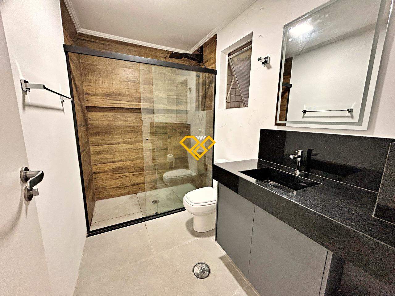 Apartamento à venda no Campo Grande: Wc social