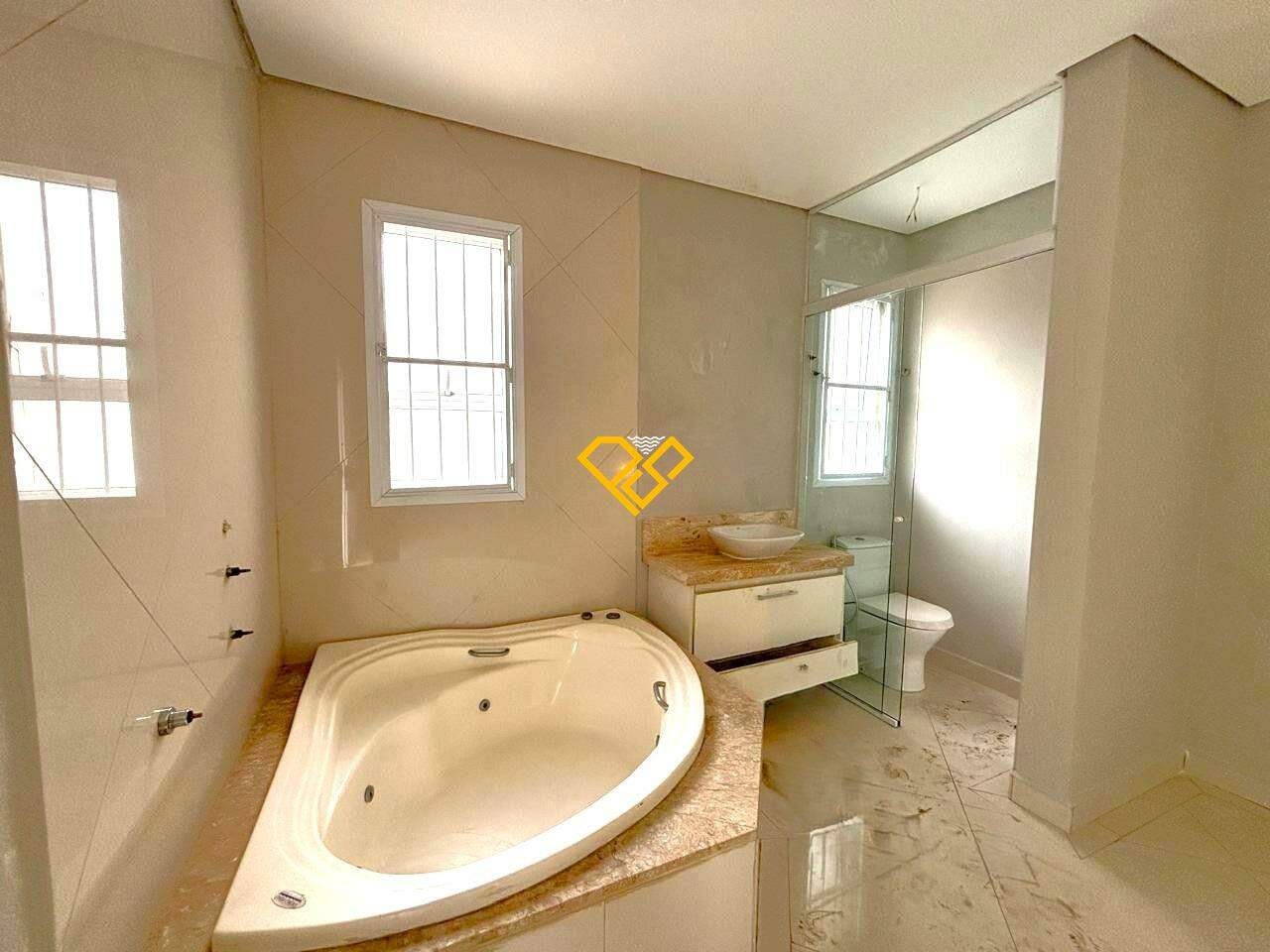 Casa para aluguel no Aparecida: Wc suíte