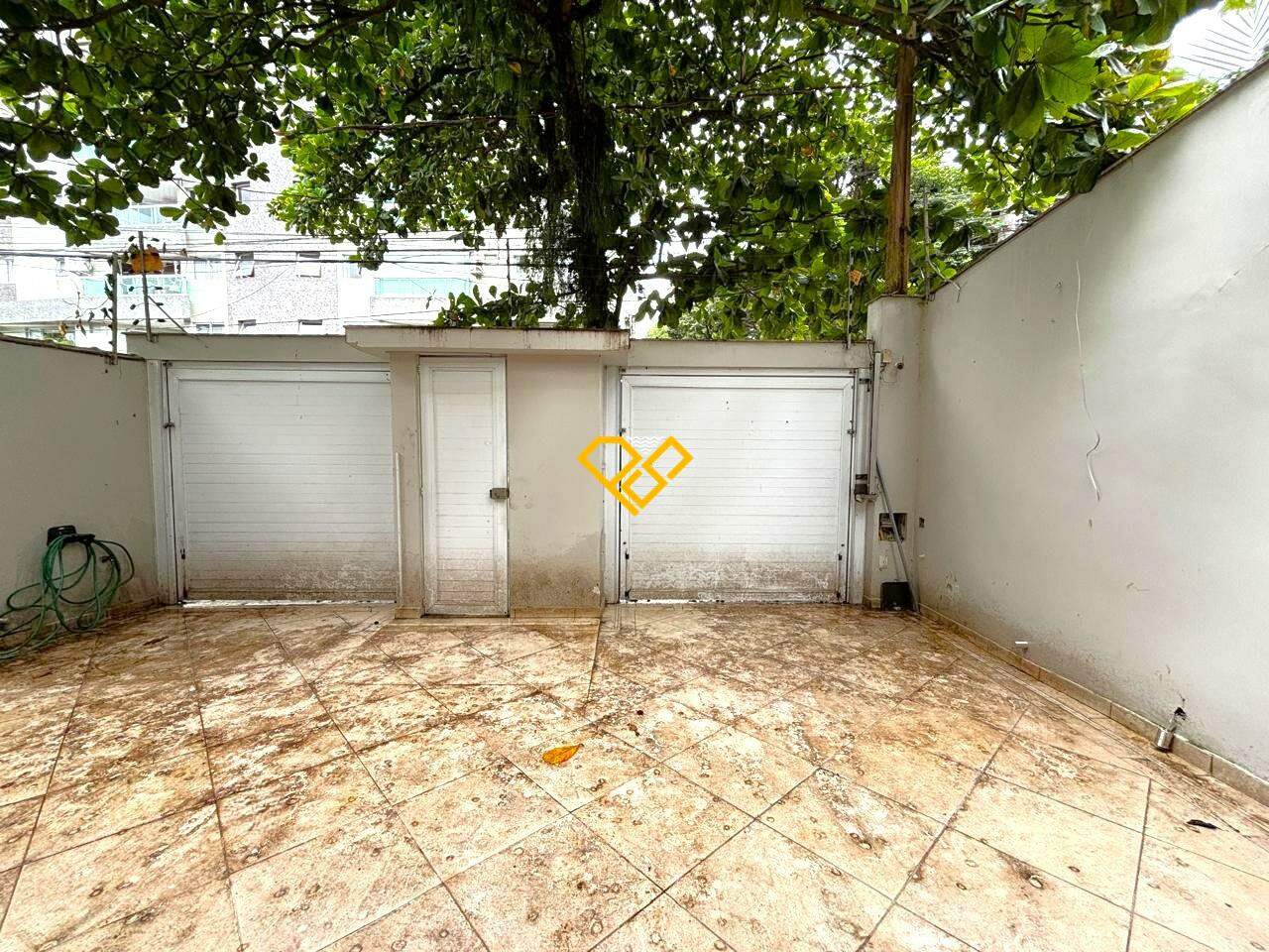 Casa para aluguel no Aparecida: Garagem