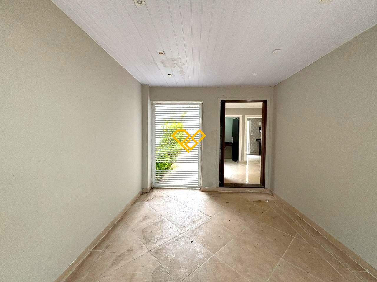Casa para aluguel no Aparecida: Entrada social