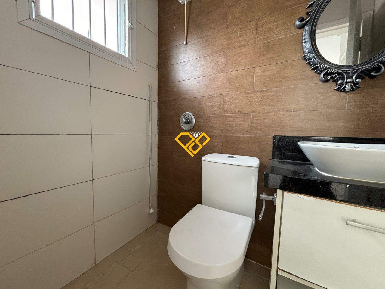 Casa para aluguel no Aparecida: Wc de serviço