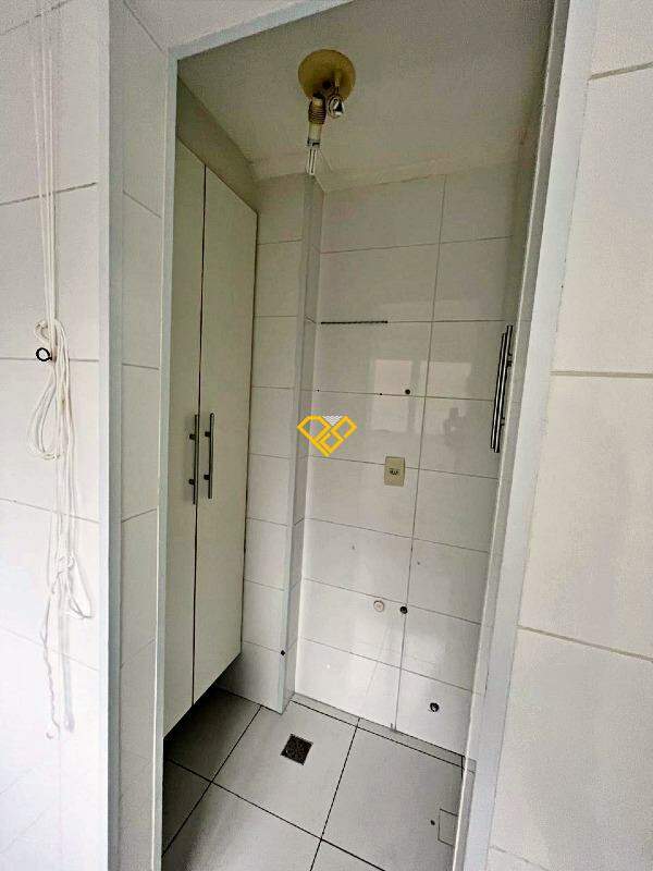 Apartamento à venda no Boqueirão: Área de serviço