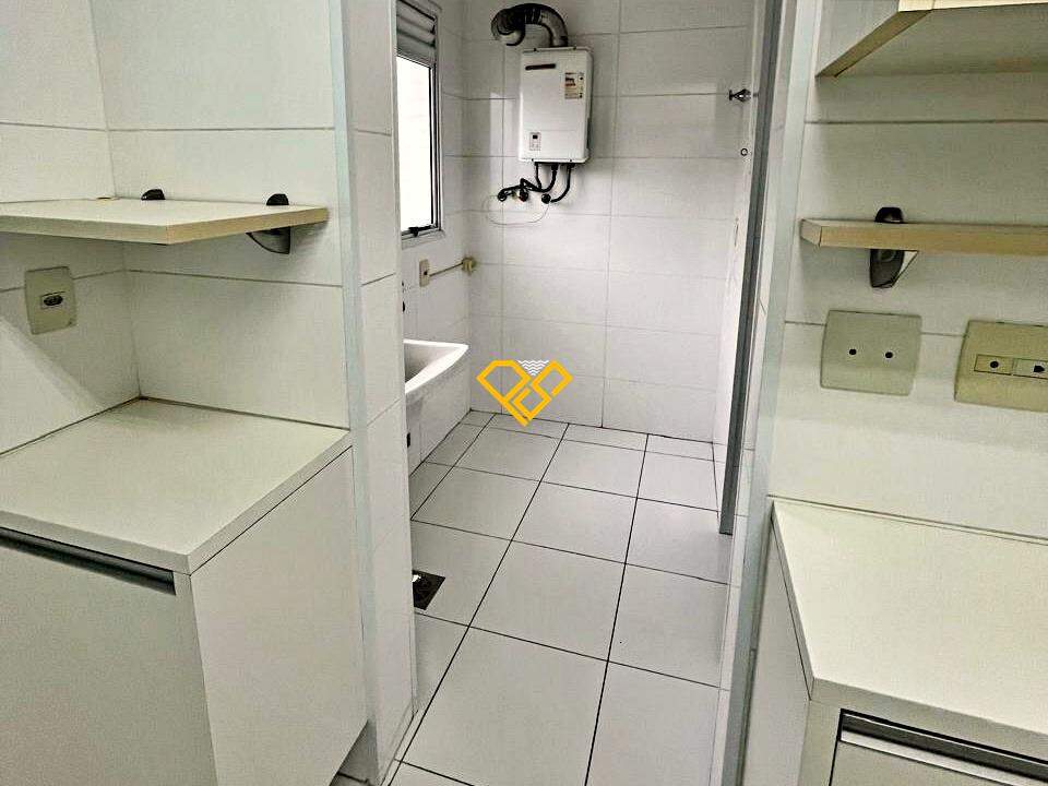 Apartamento à venda no Boqueirão: Área de servço