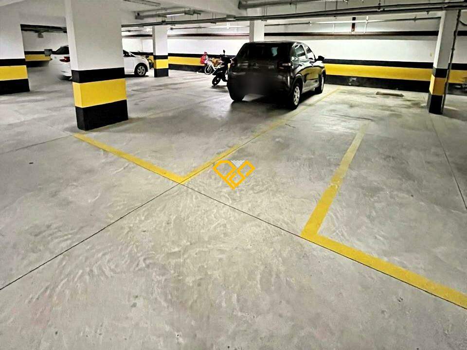 Apartamento à venda no Boqueirão: Garagem