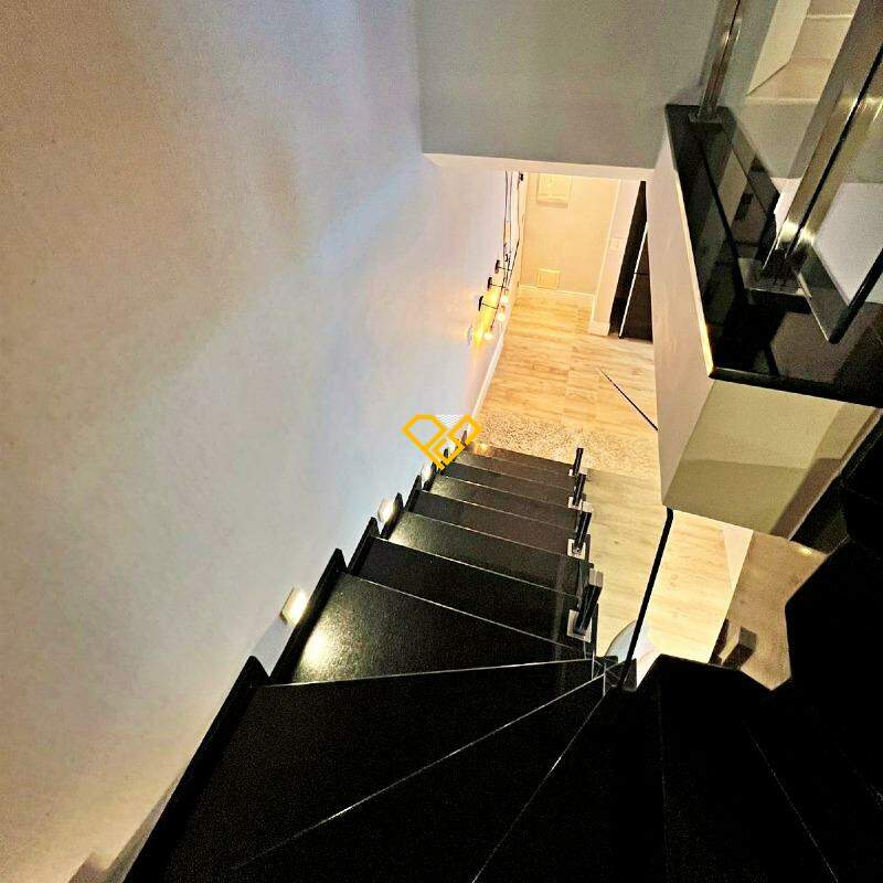 Apartamento Duplex à venda no José Menino: