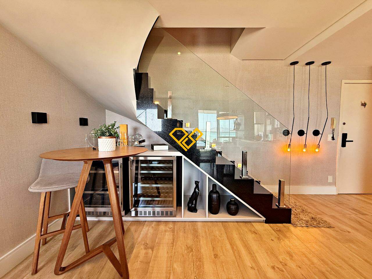 Apartamento Duplex à venda no José Menino: Sala