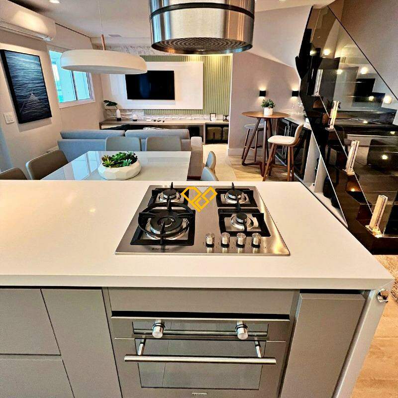Apartamento Duplex à venda no José Menino: Coozinha