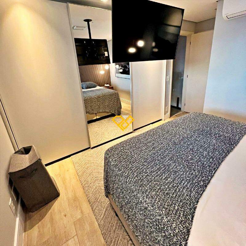 Apartamento Duplex à venda no José Menino: Suíte 1