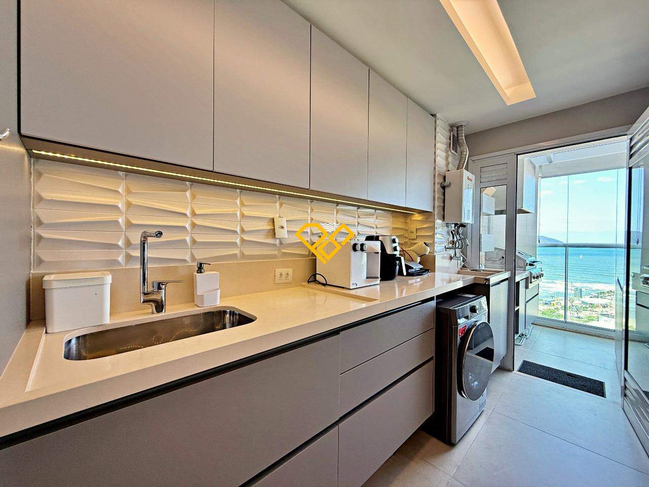 Apartamento Duplex à venda no José Menino: Cozinha