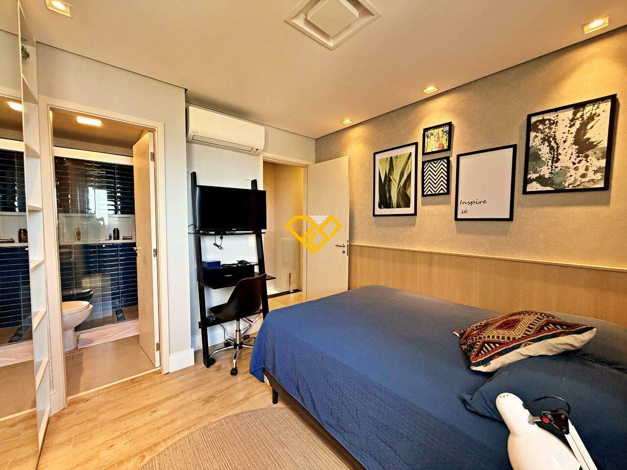 Apartamento Duplex à venda no José Menino: Suíte 2