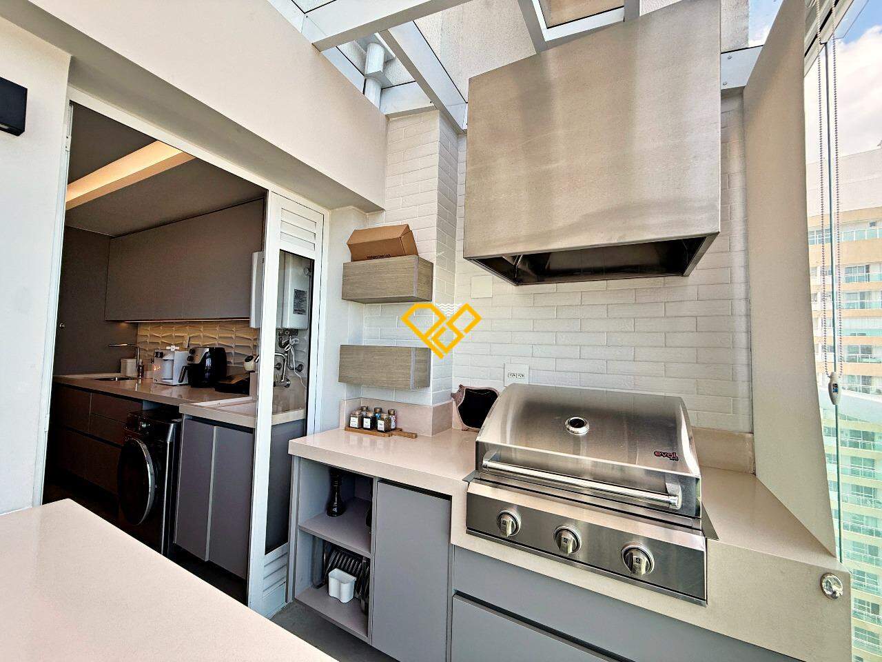Apartamento Duplex à venda no José Menino: Varanda