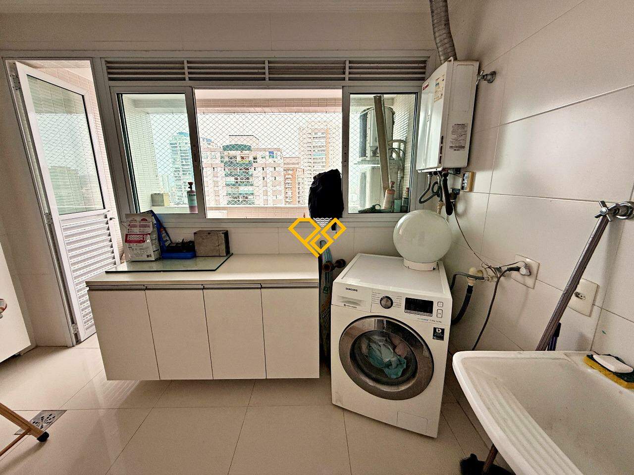 Apartamento à venda no Aparecida: Área de serviço