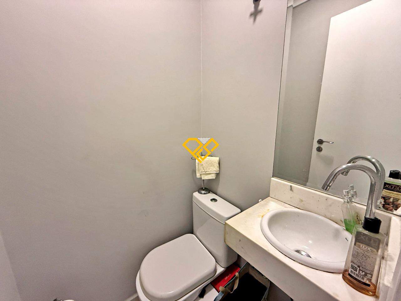 Apartamento à venda no Aparecida: Lavabo