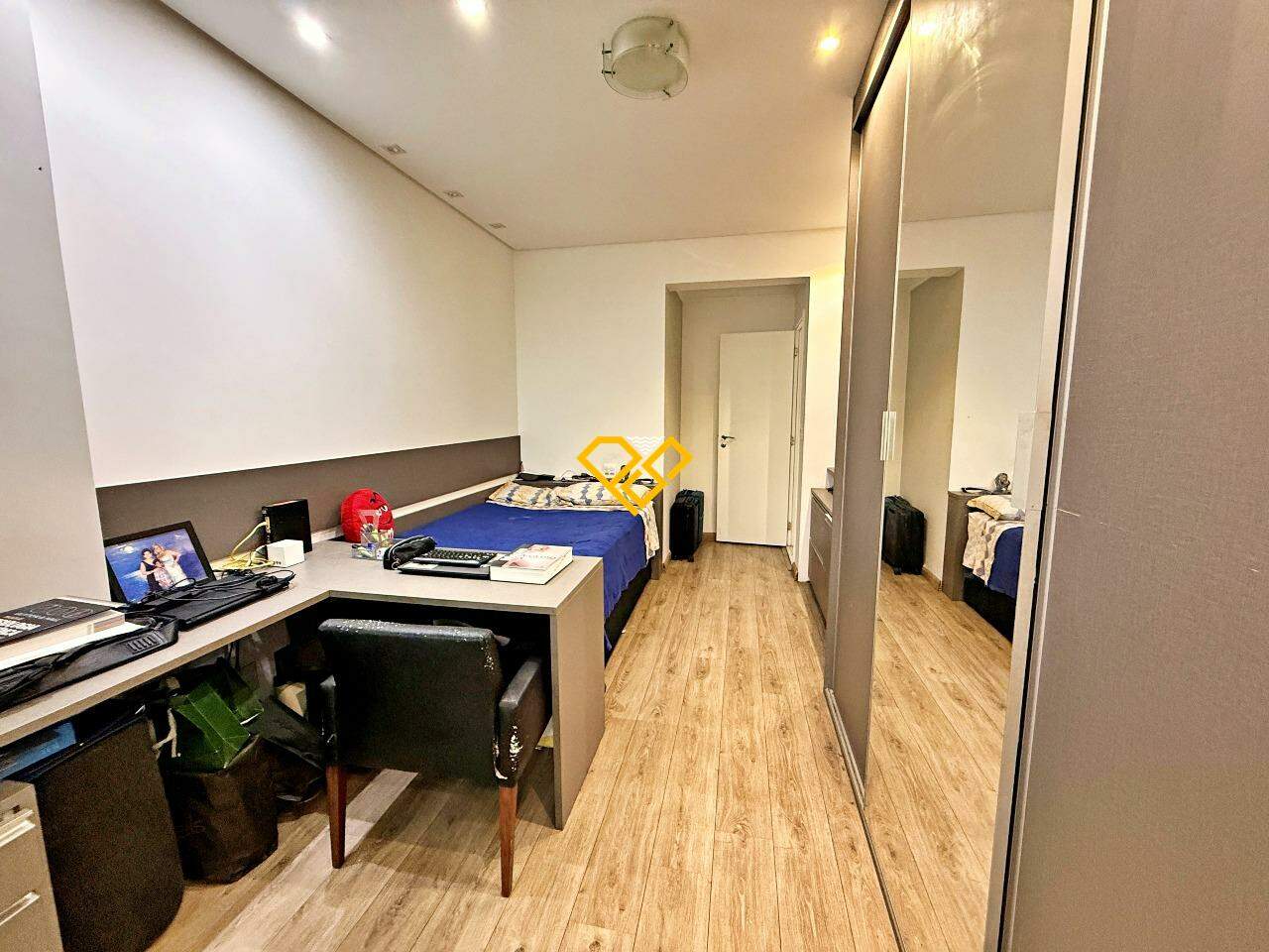 Apartamento à venda no Aparecida: Suíte 2