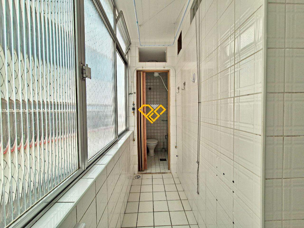 Apartamento à venda no Gonzaga: Área de serviço