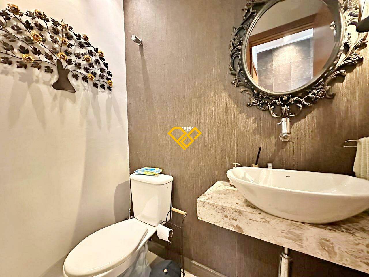 Apartamento à venda no Pompéia: Lavabo