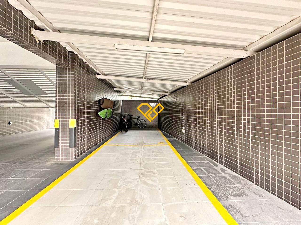 Apartamento à venda no Pompéia: Garagem
