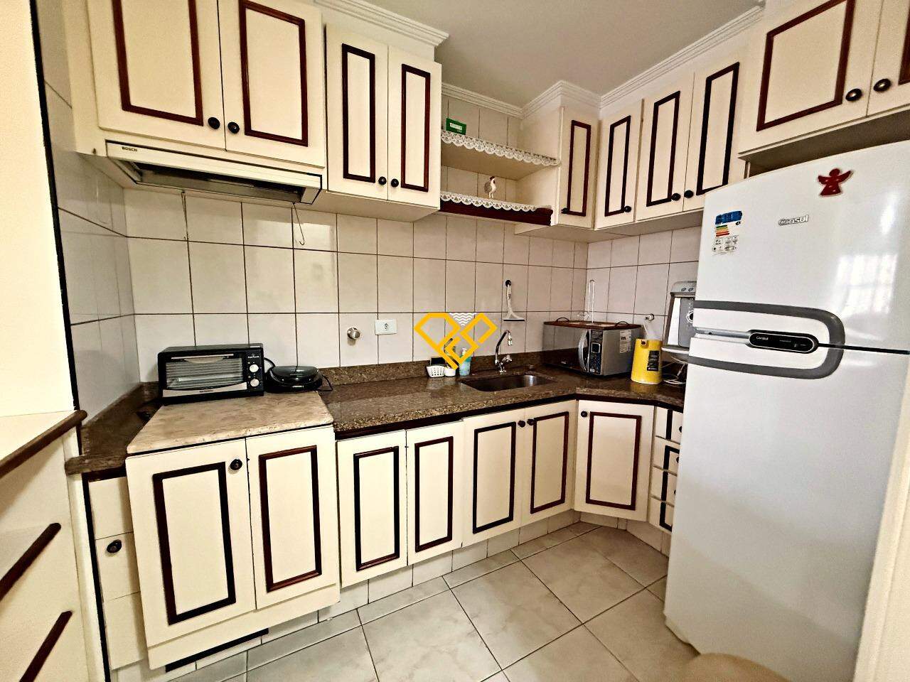 Apartamento à venda no Gonzaga: Cozinha