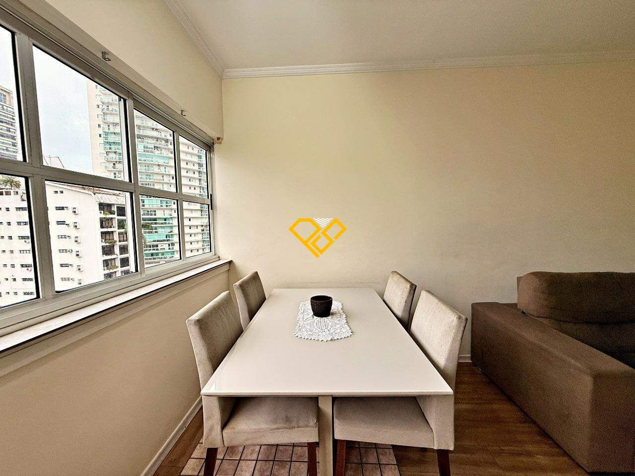 Apartamento à venda no Gonzaga: Sala
