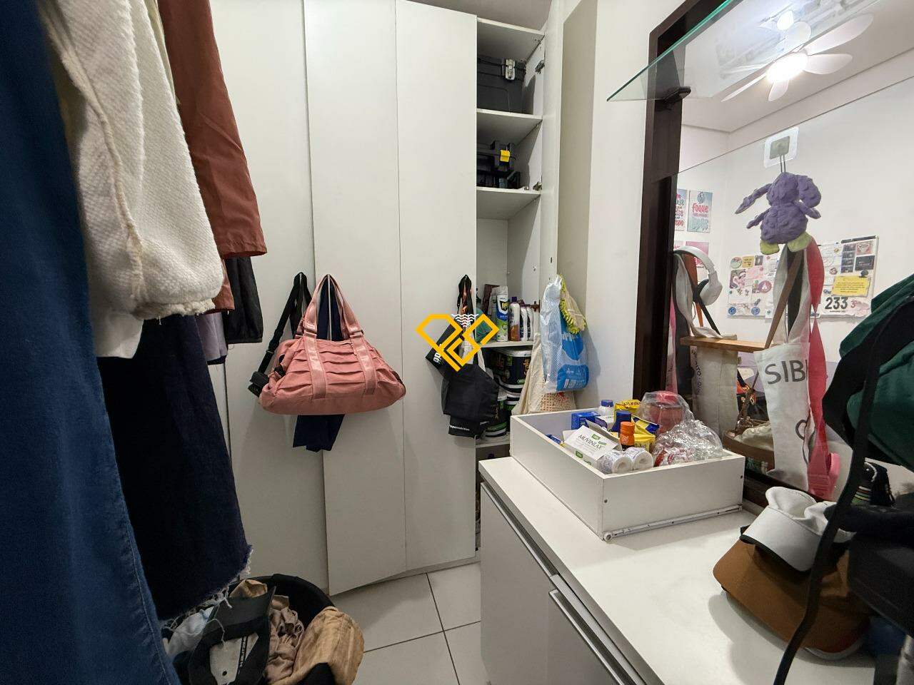 Apartamento à venda no Ponta da Praia: Área serviço 