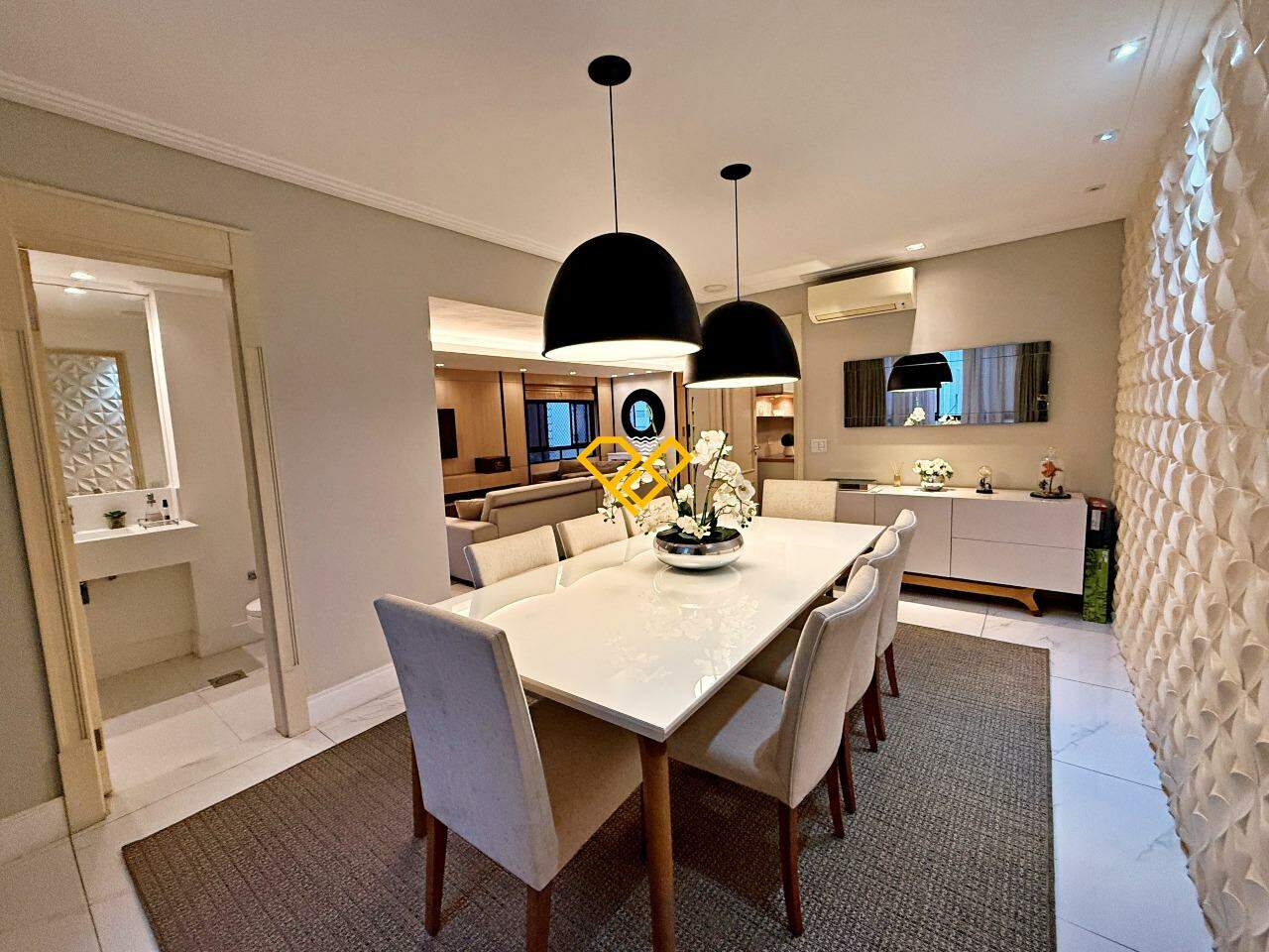 Apartamento à venda no Embaré: Sala