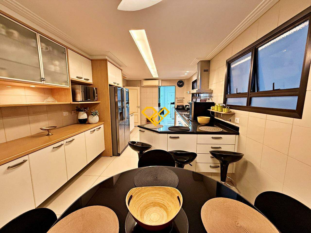 Apartamento à venda no Embaré: Cozinha