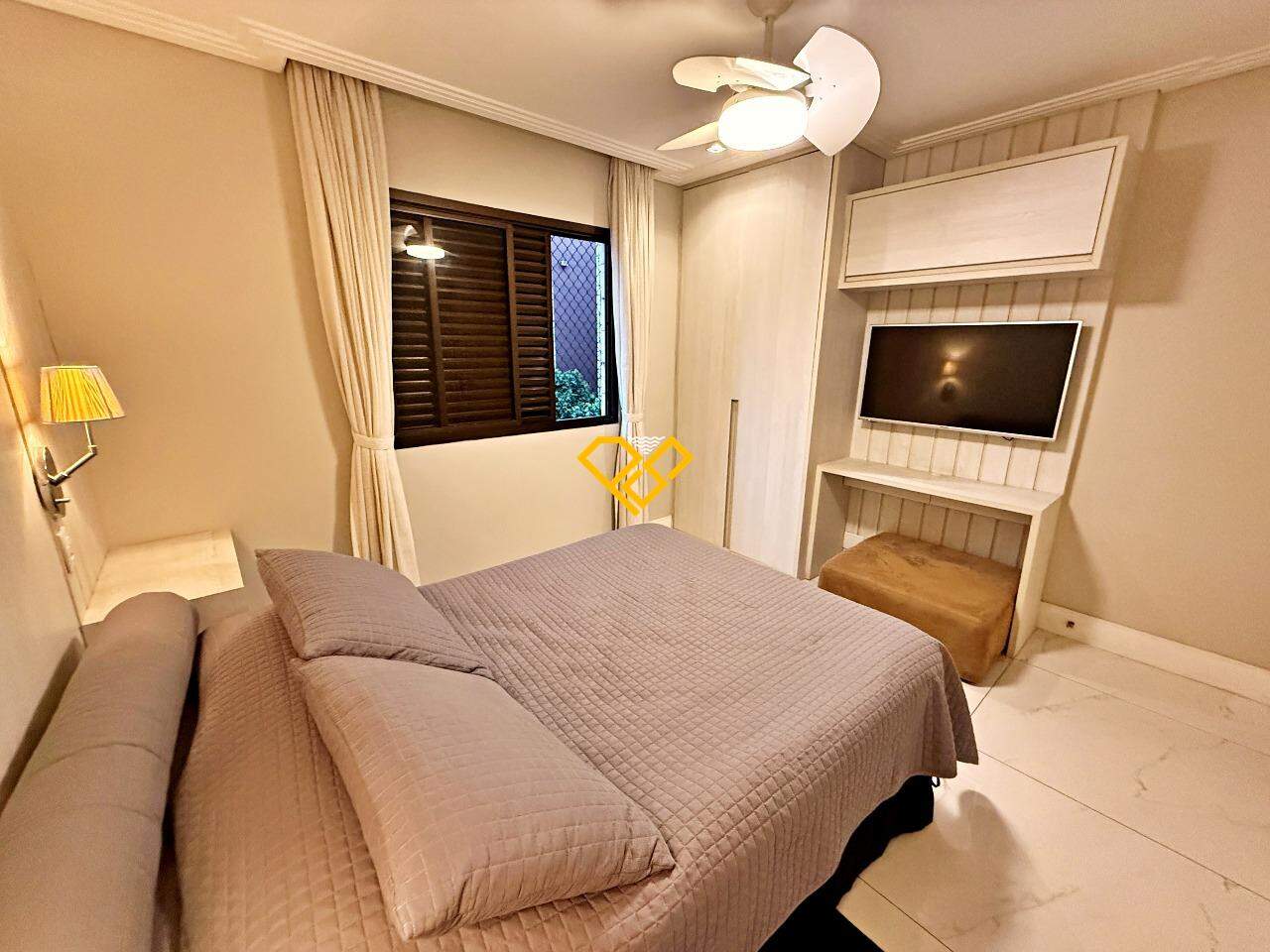 Apartamento à venda no Embaré: Dormitório 3