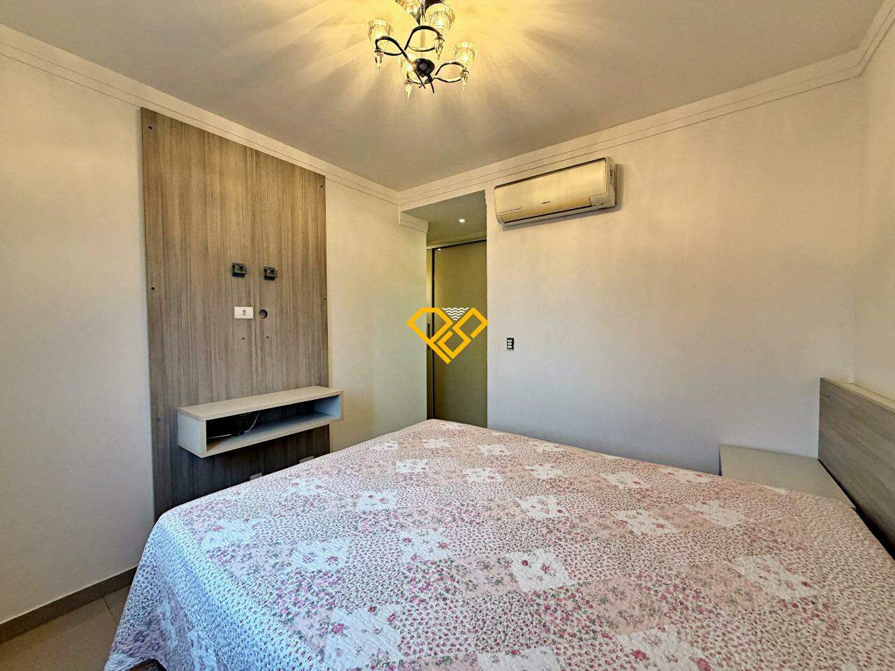 Apartamento à venda no Gonzaga: Dormitório 1 - suíte
