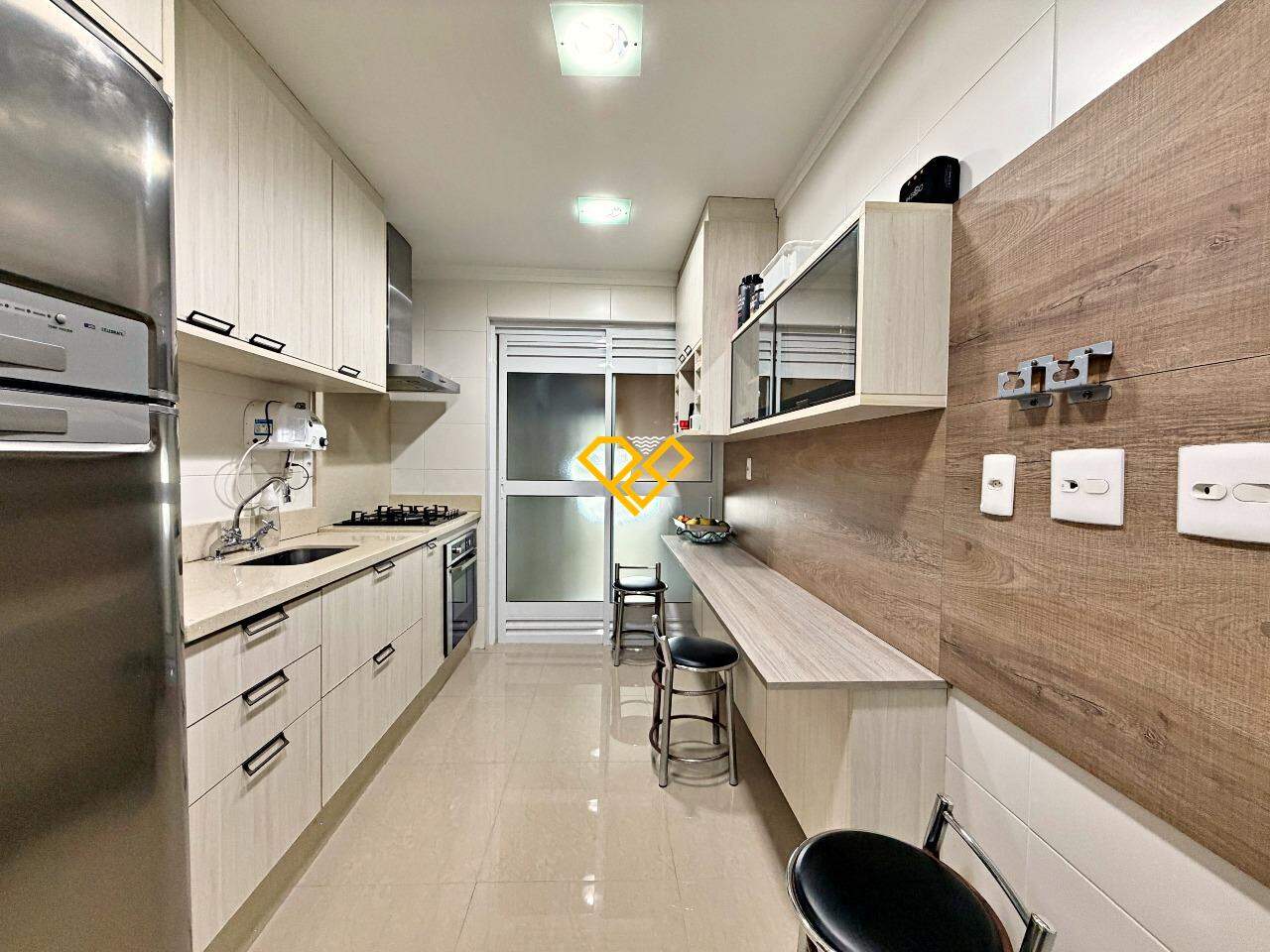 Apartamento à venda no Gonzaga: Cozinha