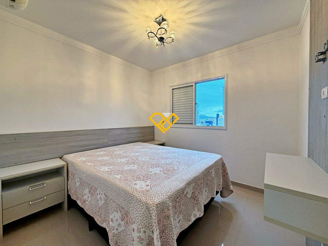 Apartamento à venda no Gonzaga: Dormitório 1 - suíte