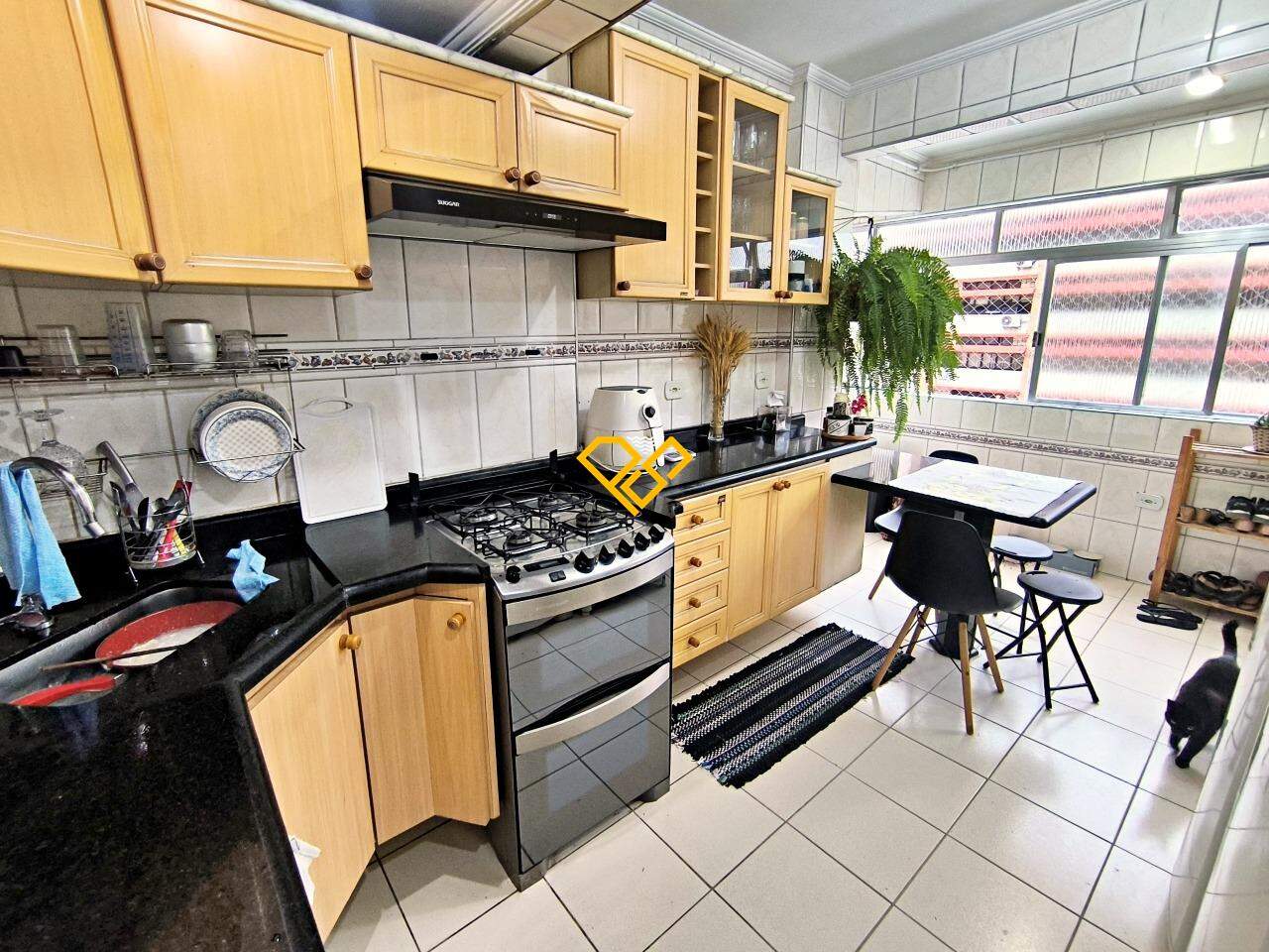Apartamento à venda no Gonzaga: Cozinha